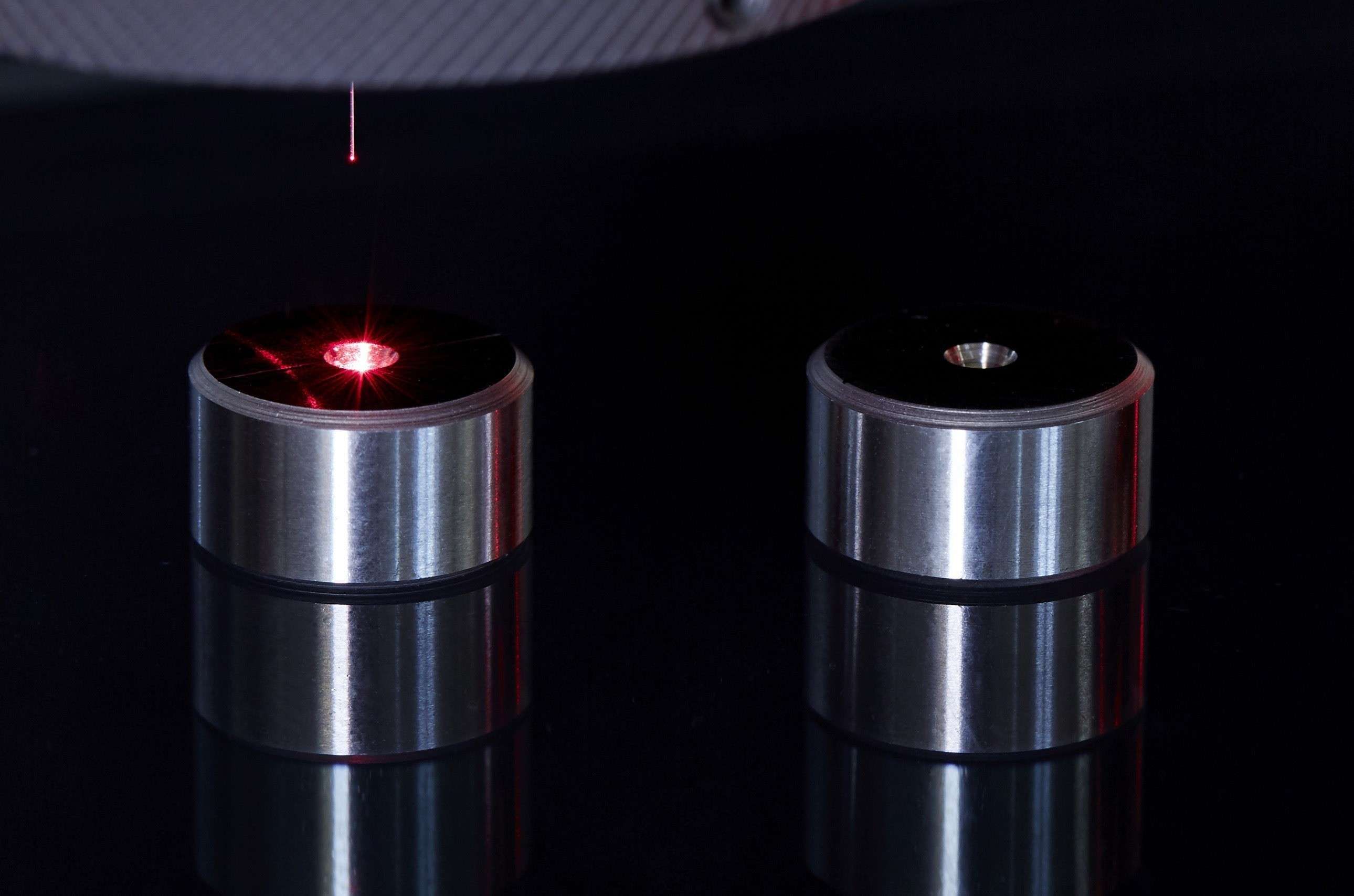 Optical measurement on two profile gauges